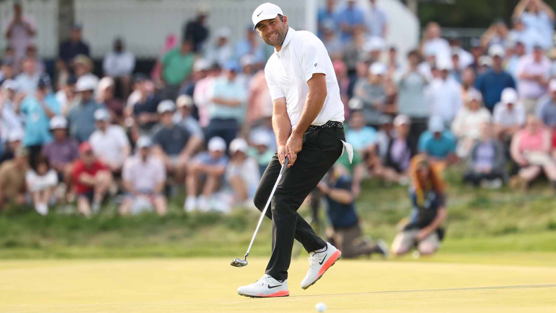 Scottie Scheffler reacts to putt at PGA Championship: 2026 CJ Cup Byron Nelson odds