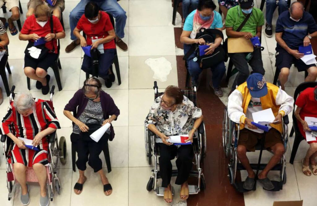 DSWD will soon require the national ID for indigent senior citizens to claim their social pensions. | File Photo