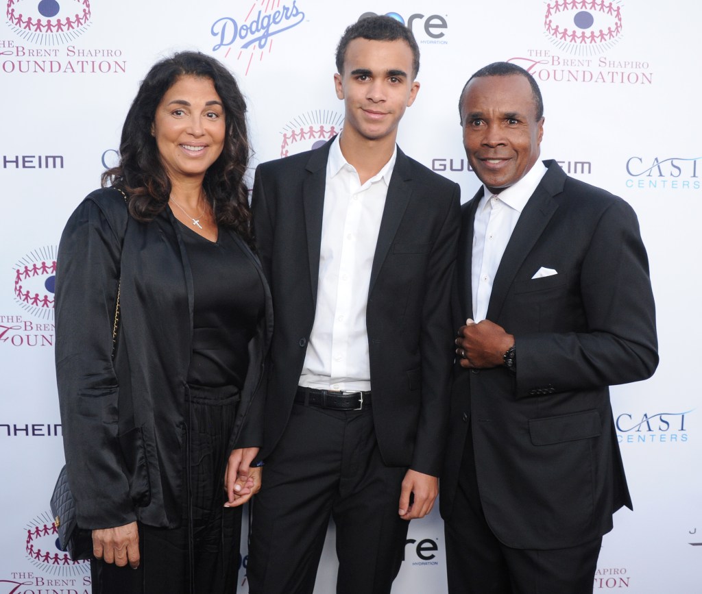 Sugar Ray Leonard with Bernadette Robi and their son Daniel Ray Leonard.
