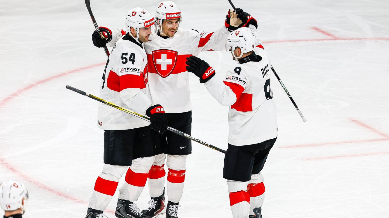 Switzerland beats U.S. in opener for both teams at world hockey championship