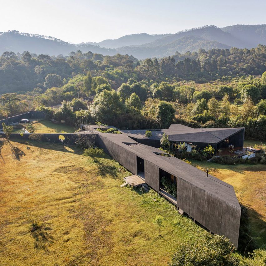 Casa Mavra by Taller Alberto Calleja