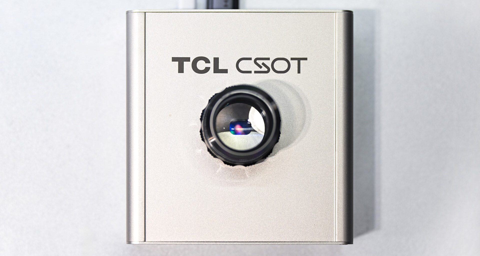 TCL Shows Off New High PPI OLED and Micro-LED Displays for XR