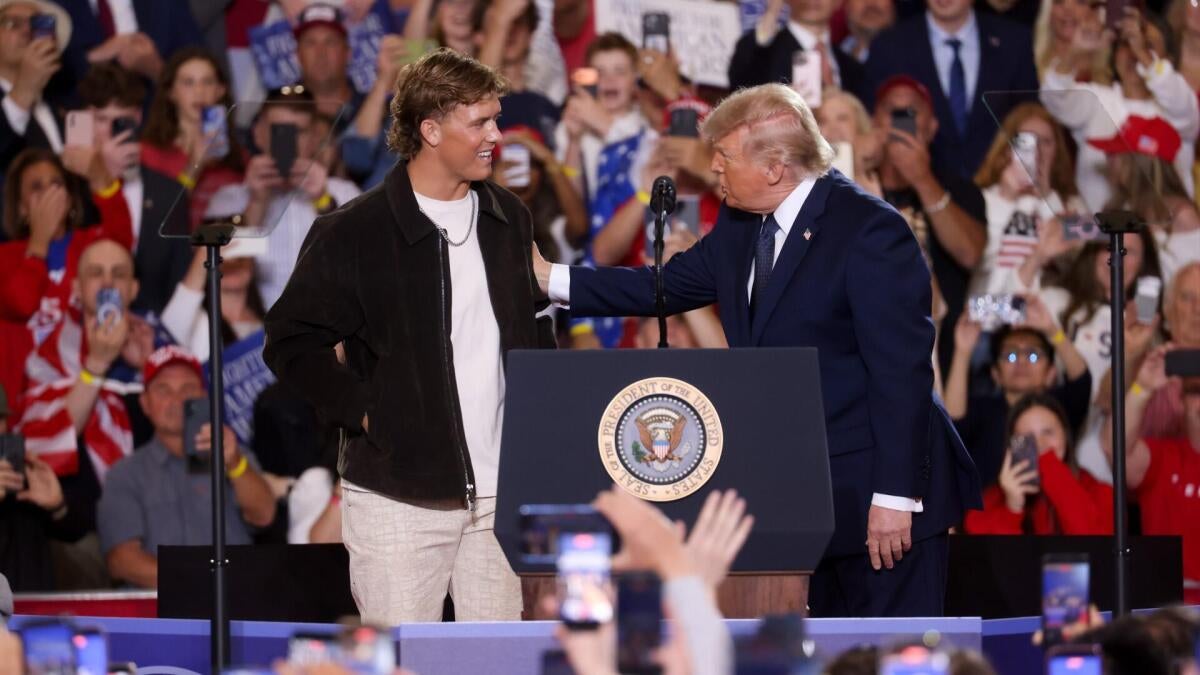 Giants' Abdul Carter clears air with Jaxson Dart after QB appears at Trump rally