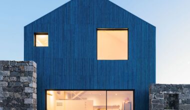 Atelier Backlar wraps clifftop house in recycled ocean plastic