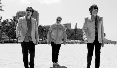 The Mountain Goats Launch New Album With “Charlie Sheen Reaches Out to the Feds”