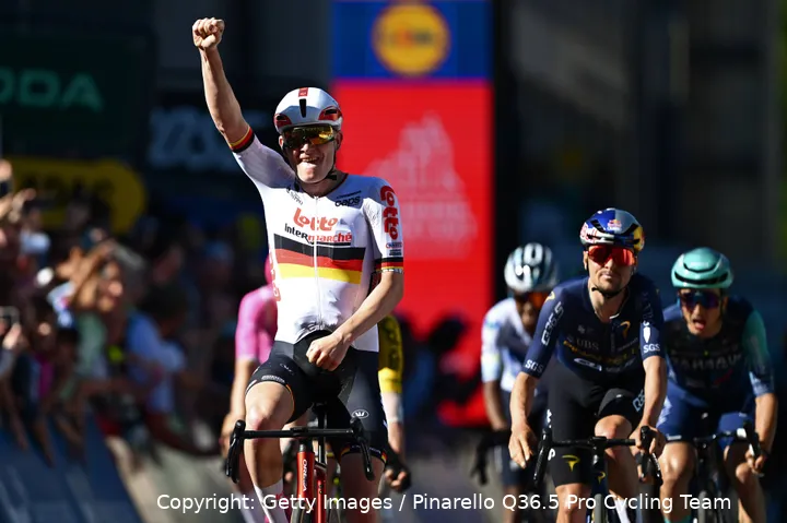 Georg Zimmermann outsprints Tom Pidcock to take victory at Eschborn-Frankfurt 2026