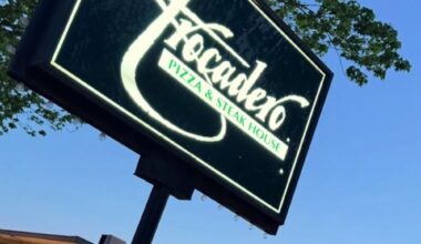 Vancouver pizza and steak house closes after 57 years