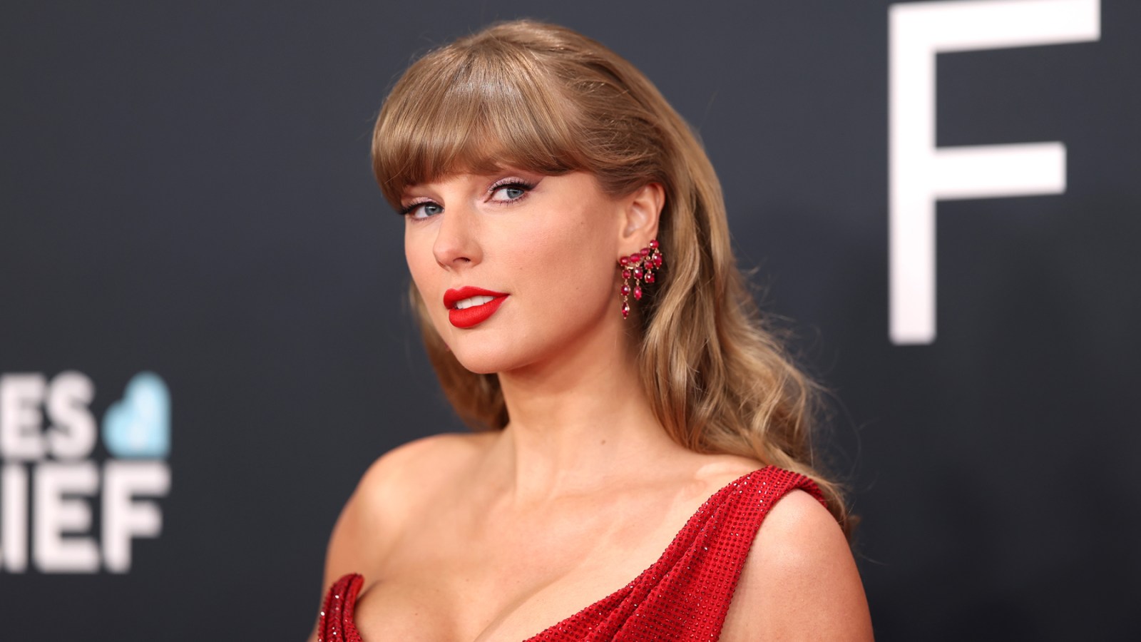 Taylor Swift Battle Over 'Showgirl' Trademark Leads to Courtroom Clash