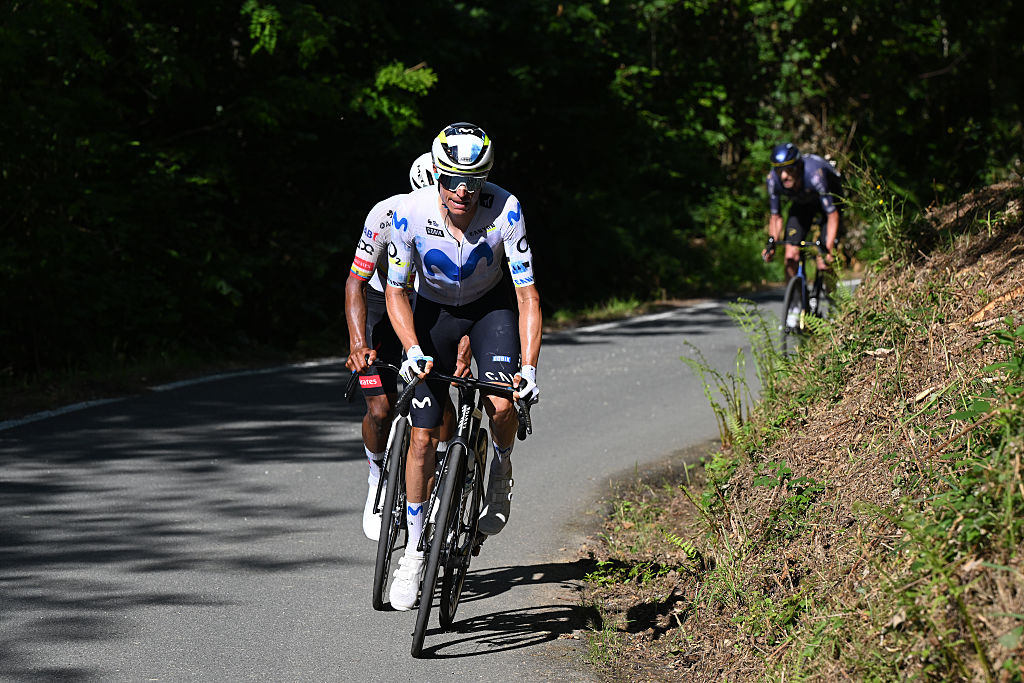 CHIAVARI, ITALY - MAY 20: A general view of Jhonatan Narvaez of Ecuador and UAE Team Emirates - XRG, Enric Mas of Spain and Team Movistar and Chris Harper of Australia and Team Pinarello Q36.5 Pro Cycling compete in the breakaway during the 109th Giro d&amp;apos;Italia 2026, Stage 11 a 195km stage from Porcari to Chiavari / #UCIWT / on May 20, 2026 in Chiavari, Italy. (Photo by Dario Belingheri/Getty Image)
