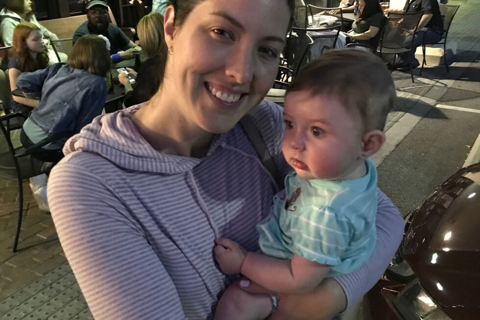 How to tell the difference between baby blues and postpartum depression