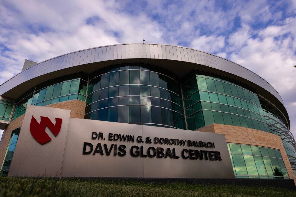 Nebraska hospital staff tries to make Americans exposed to hantavirus comfortable