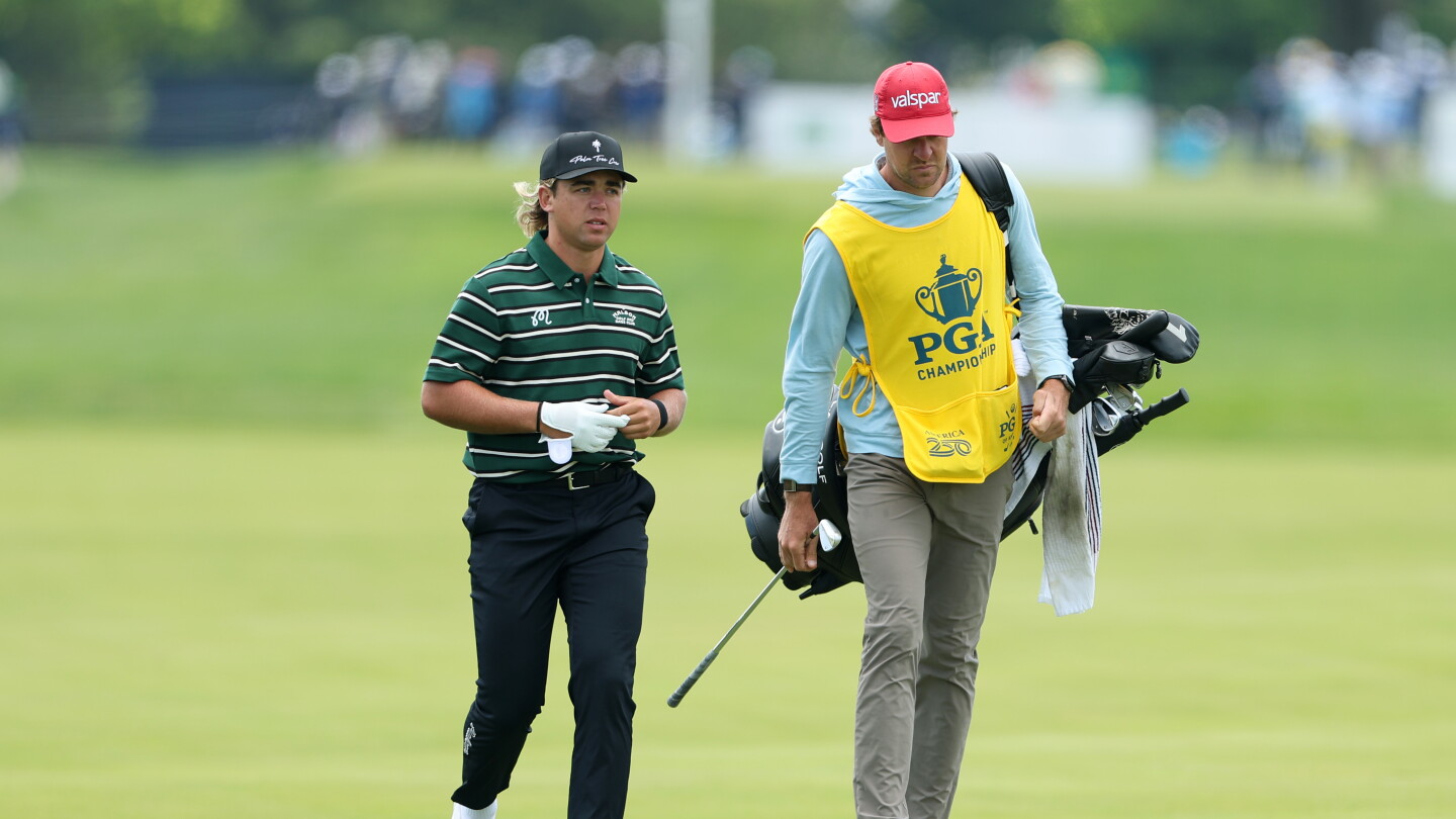 Days after penalty for PGA tardiness, Garrick Higgo splits with caddie