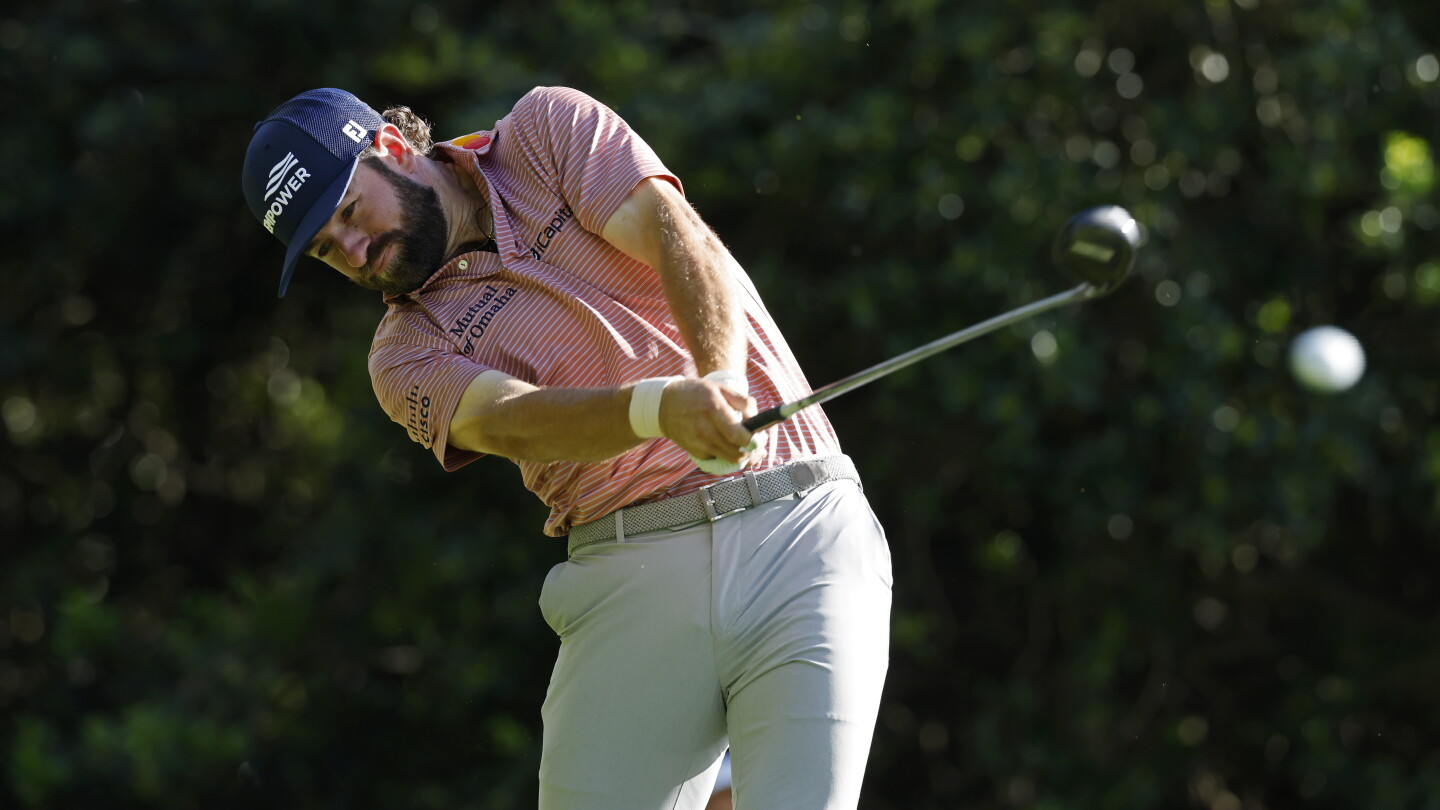 Cameron Young using ball that would likely conform under rollback: Sources