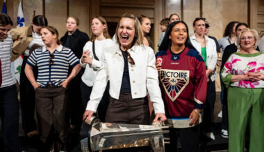 Montreal Victoire visit city hall to sign golden book after Walter Cup victory