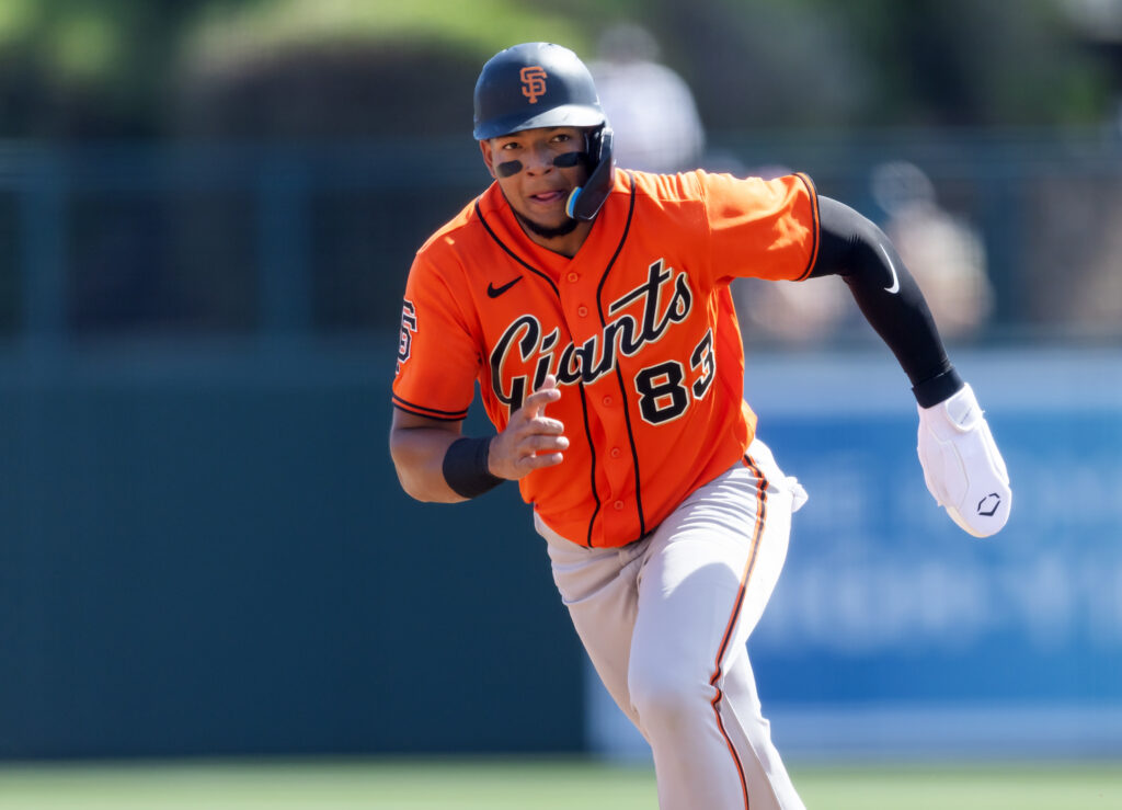 Giants To Select Victor Bericoto