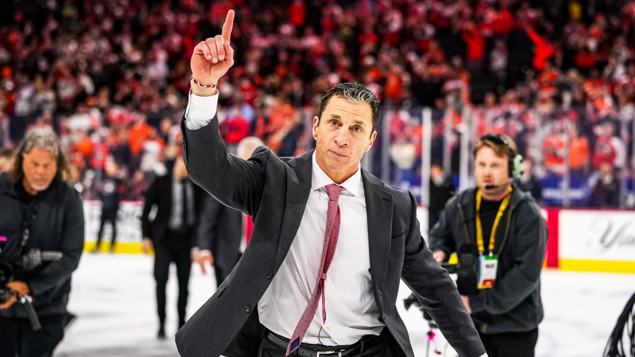 Brind'Amour relishing chance to guide Hurricanes to Stanley Cup