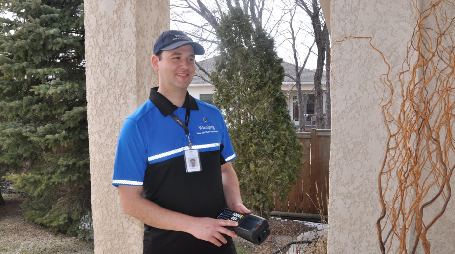 Water meter reading program returns across Winnipeg