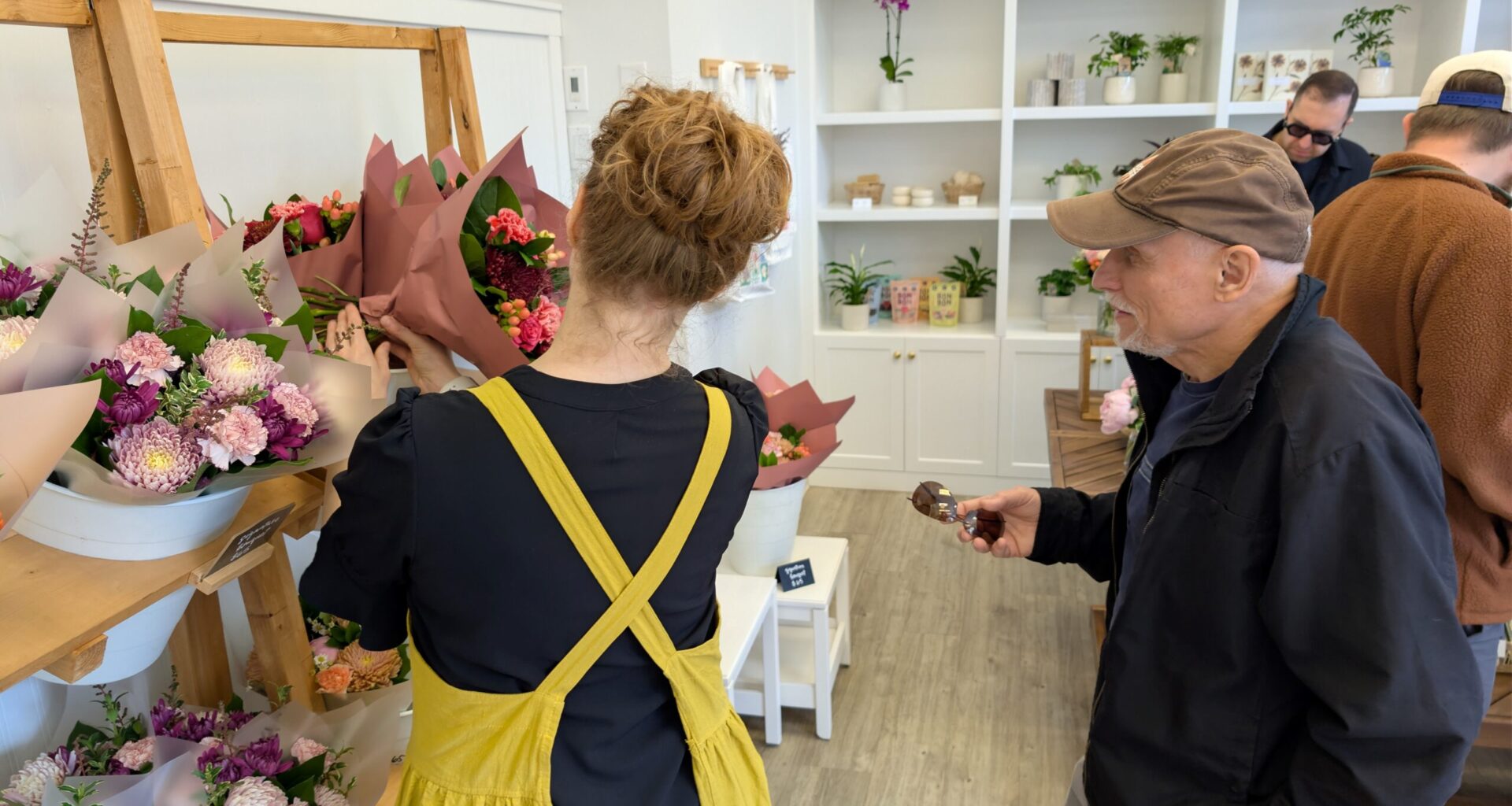 Winnipeg florists prepare for busy Mother’s Day weekend