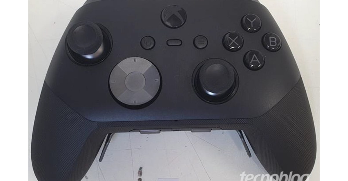 Leaked images reveal Xbox Elite 3 controller with mysterious new buttons