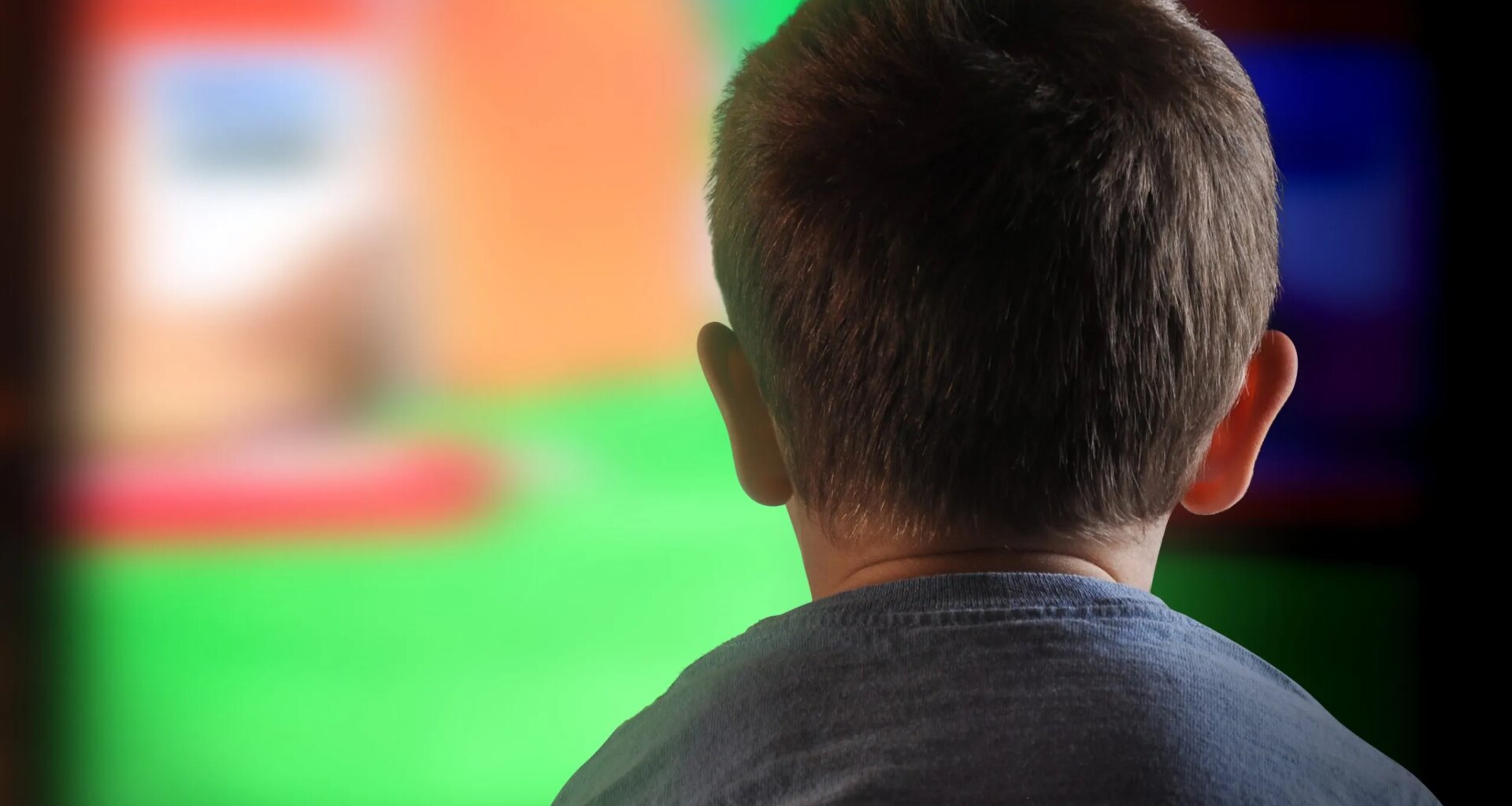 Op-Ed: Most Canadians are worried about youth exposure to porn. Is Ottawa listening?