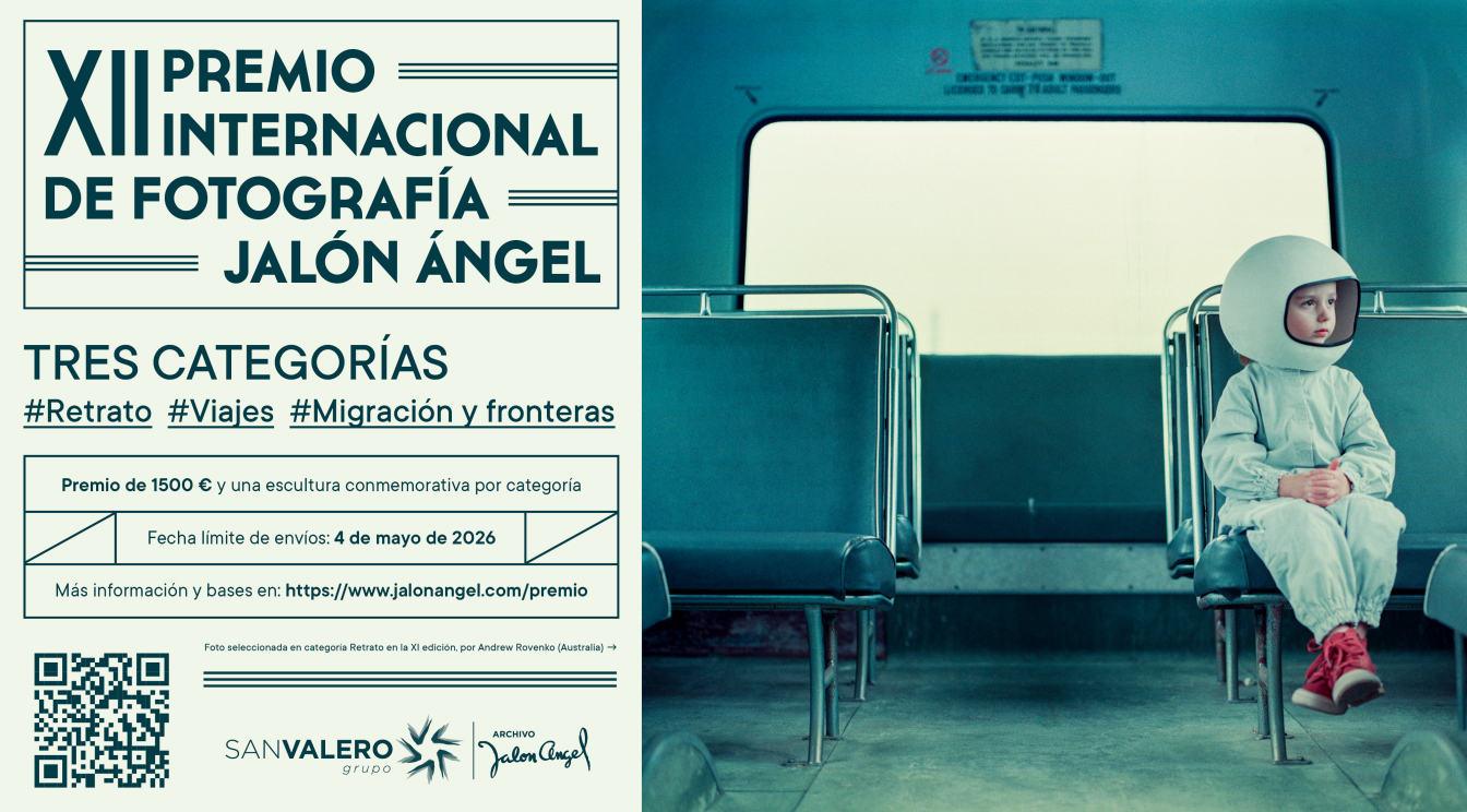 XII Jalon Ángel Photography Award poster. Left: award details and categories – Portrait, Travel, Migration. Right: child in astronaut suit, sitting in a blue train interior