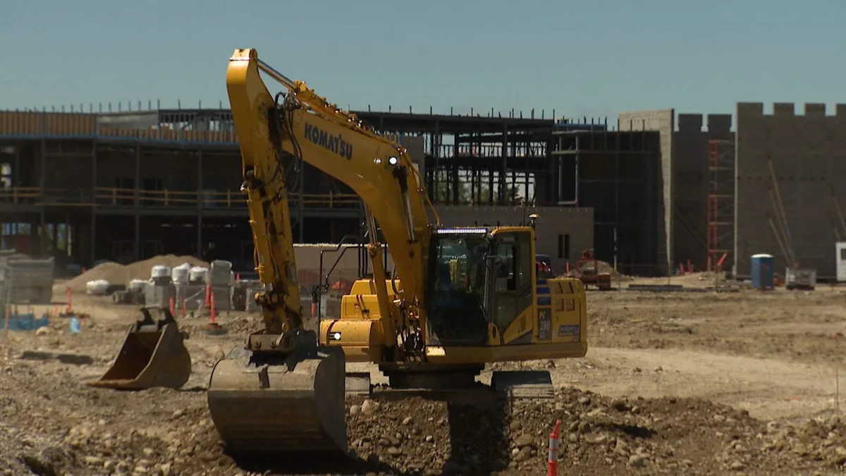 Calgary raising infrastructure funding concerns as province fast-tracks new schools