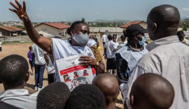 Ebola travel restrictions: Congolese Montrealers have plans upended