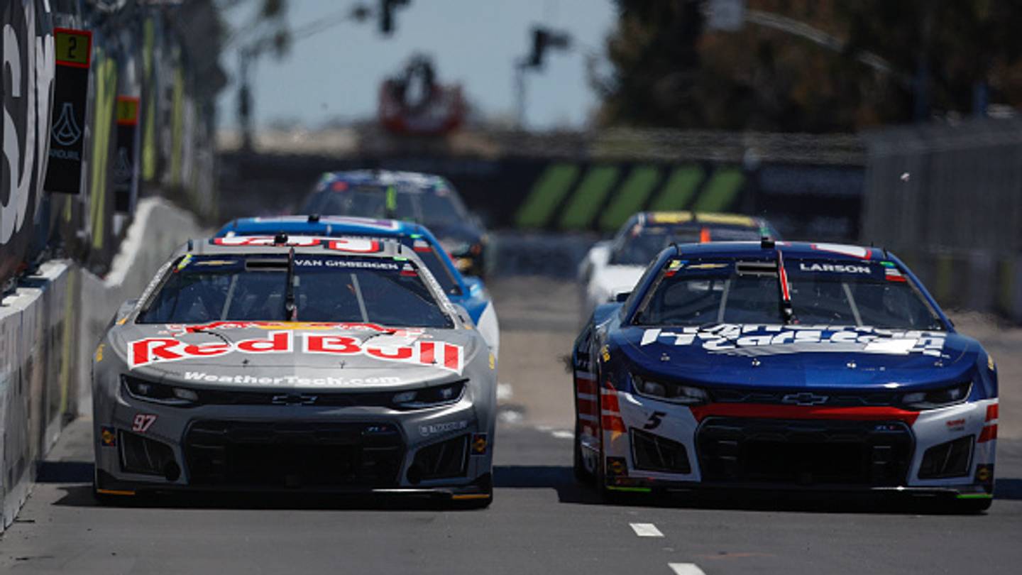 Shane van Gisbergen, Trackhouse Racing, Kyle Larson, Hendrick Motorsports, NASCAR