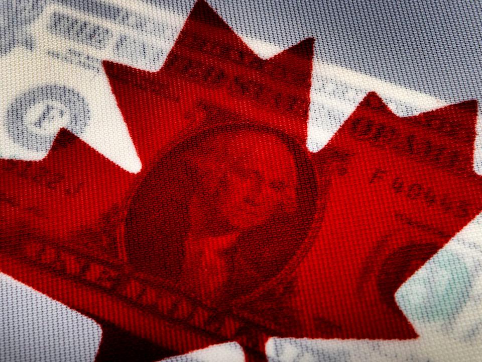PJT-Canadian Flag USA Money-1.jpg