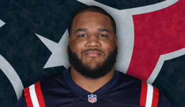 Houston Texans waive Canadian offensive lineman Sidy Sow