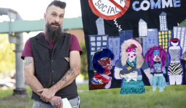 Alex Berthelot, director of community services at CACTUS, speaks during a press conference at the foot of the Jacques-Cartier Bridge.