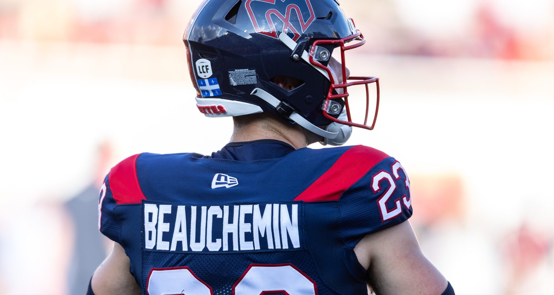 Alouettes defensive-back Nate Beauchemin is seen in a close-up from behind.