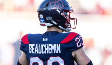 Alouettes defensive-back Nate Beauchemin is seen in a close-up from behind.