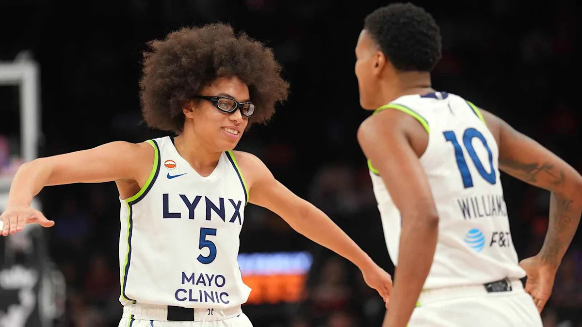 Lynx nearly make WNBA history with dominant 1st half vs. Mercury