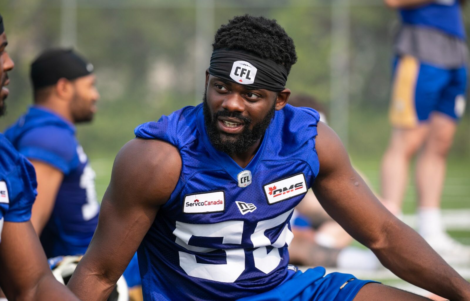 Winnipeg Blue Bombers bring back Ayo Oyelola, add one other