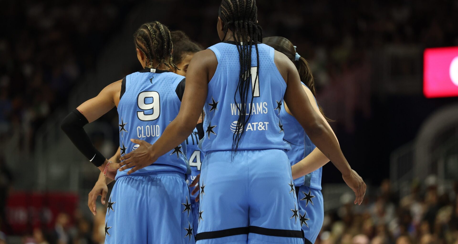 Recap: Sky Lose to Tempo in Commissioner's Cup Matchup