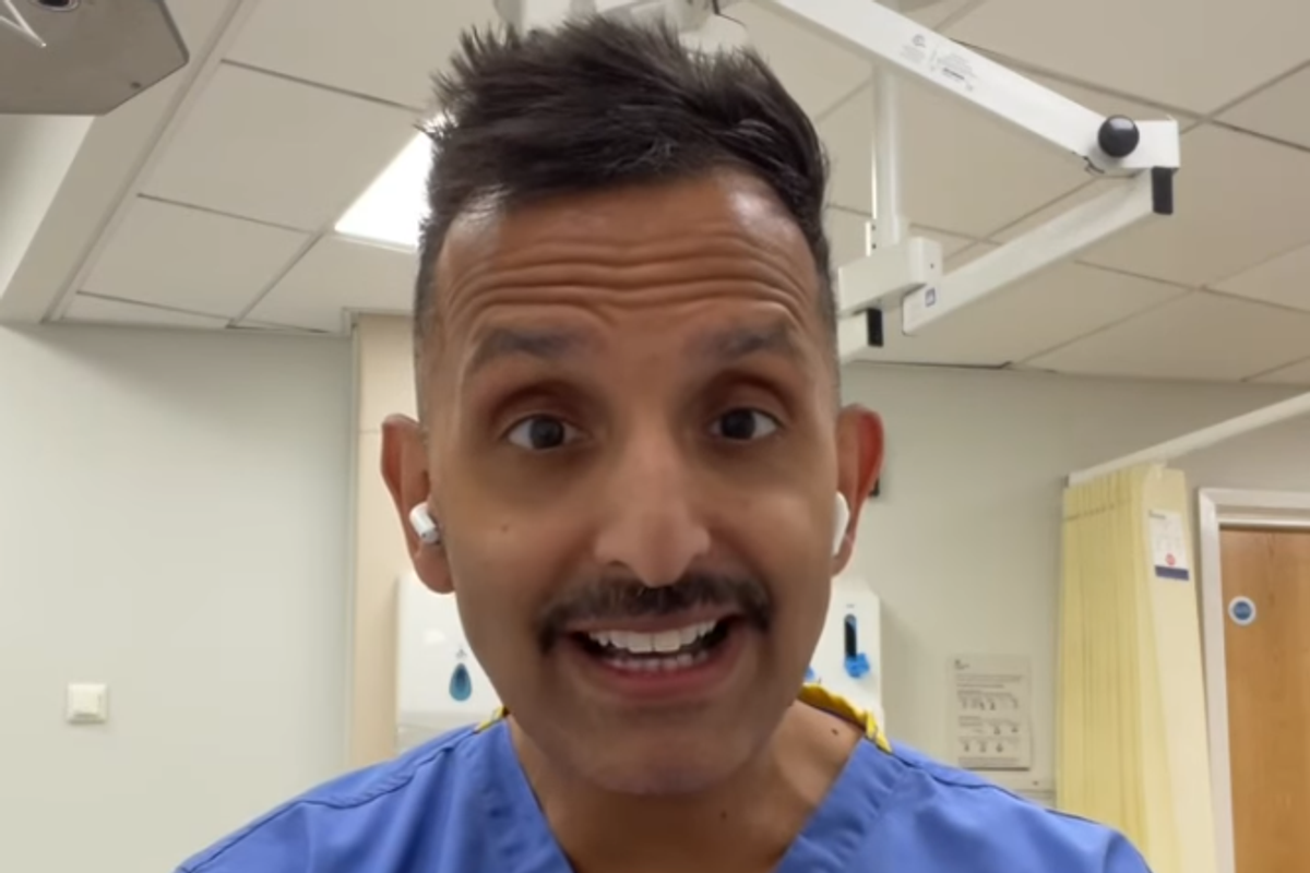 Dr Amir Khan