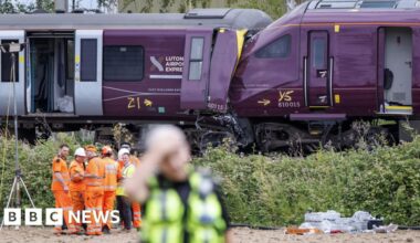 Bedford train crash disruption to last until Thursday - BBC