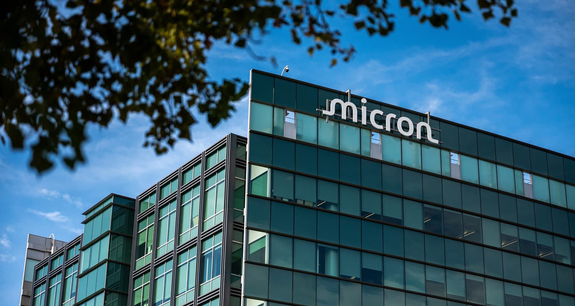 Three key AI stocks to watch this week with traders expecting giant moves