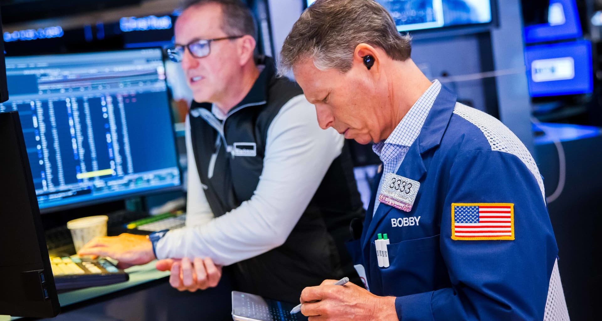 5 things to know before the market opens Monday