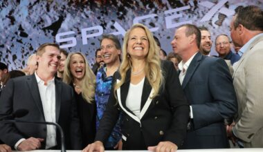 Who is Gwynne Shotwell, Elon Musk's second-in-command at SpaceX?