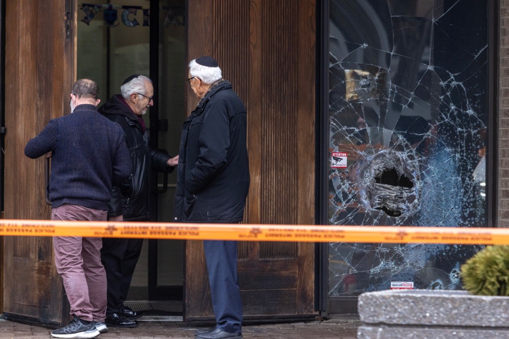 I was on a paid 'mission' to firebomb D.D.O. synagogue, arsonist testifies
