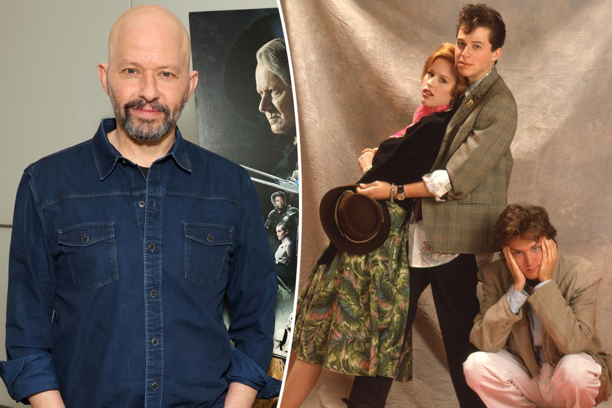 Jon Cryer reflects on filming 'Pretty in Pink' with 'd--k' Andrew McCarthy