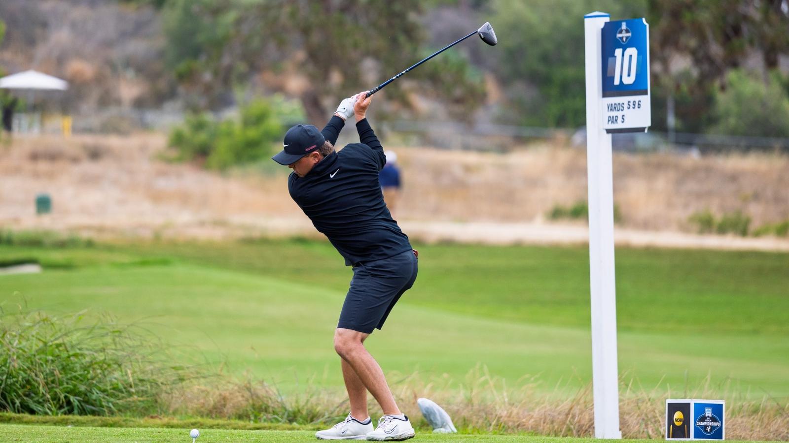 Clark Van Gaalen, lead