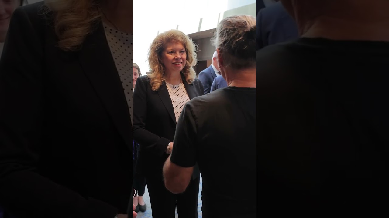 IRON MAIDEN: The President of Bulgaria Iliyana Yotova welcomes the band in Sofia! (26/5/2026) - YouTube