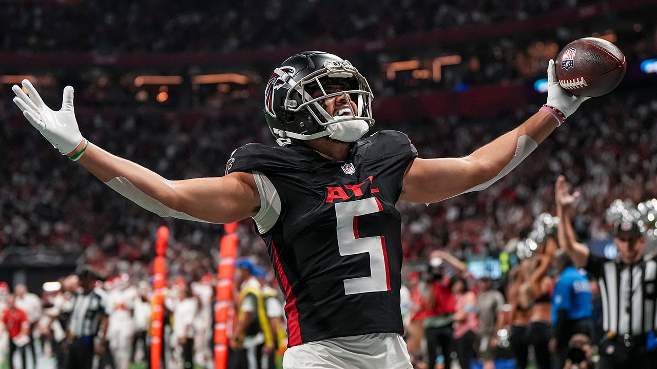 Drake London signs 4-year, $141M deal to become third-highest-paid WR