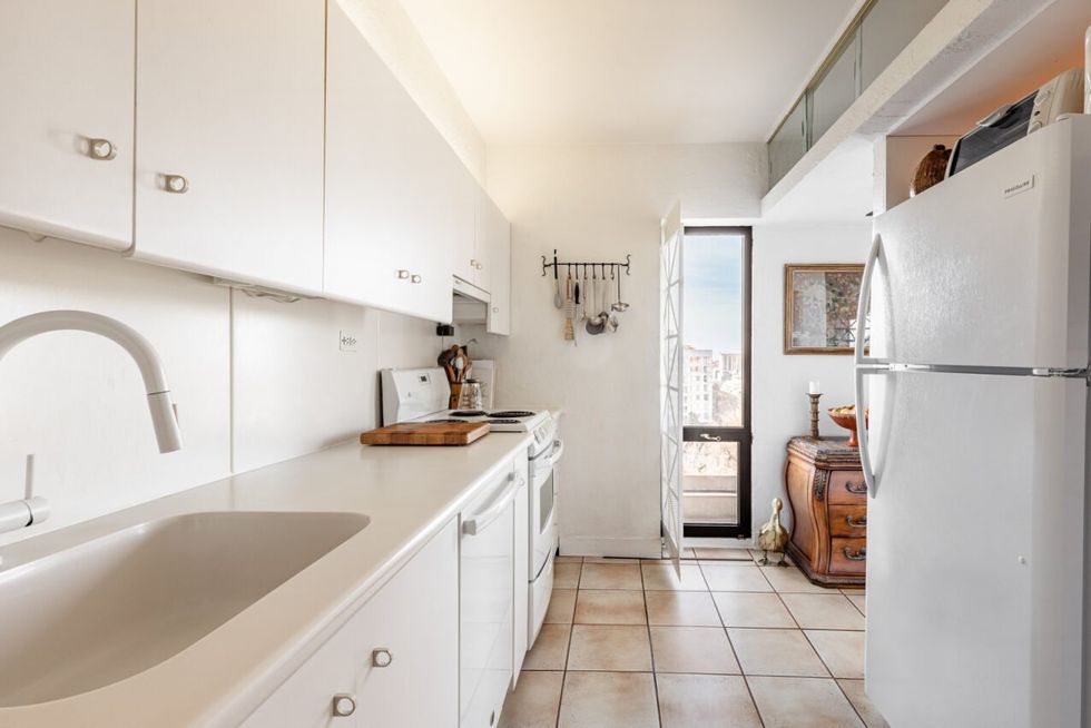 Apartment 1032, Habitat 67
