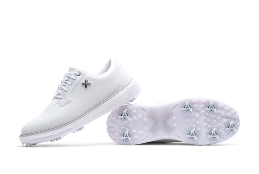 FW26_Reserve Classic RS_Wmns_Wht_Hero.jpg
