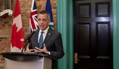 Ottawa mayor defends city's decision to sign Alto NDA