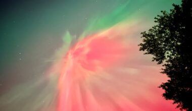 Strong display of the northern lights is possible across Canada tonight